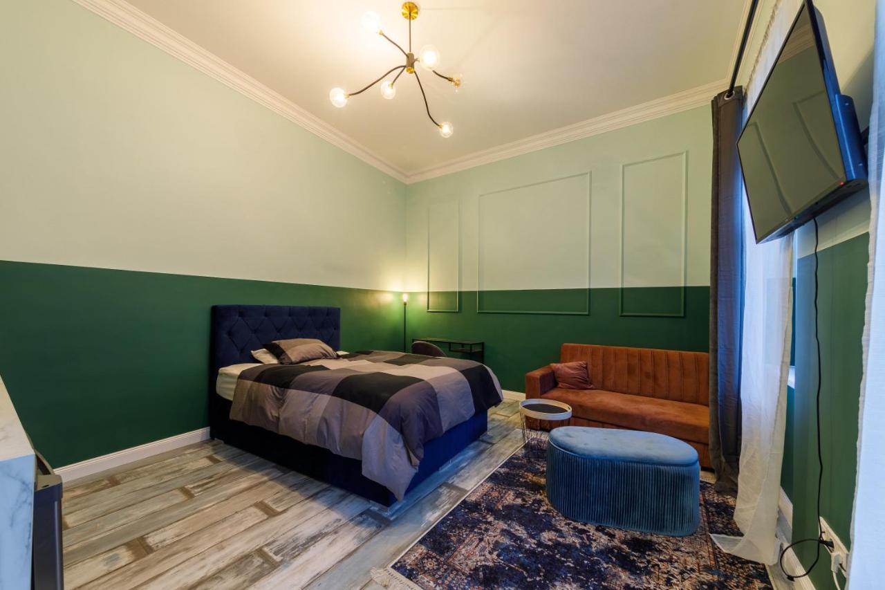 Cozy Modern Space At The Heart Of The City Debrecín Exteriér fotografie